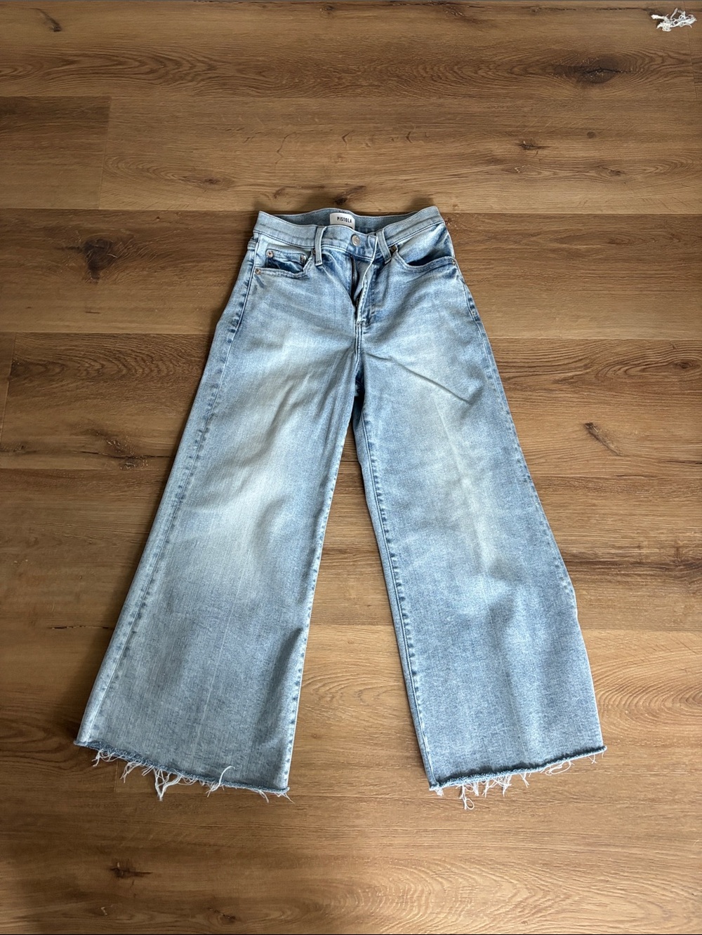 Light Wash Wide Leg Women's Jeans - Unbranded